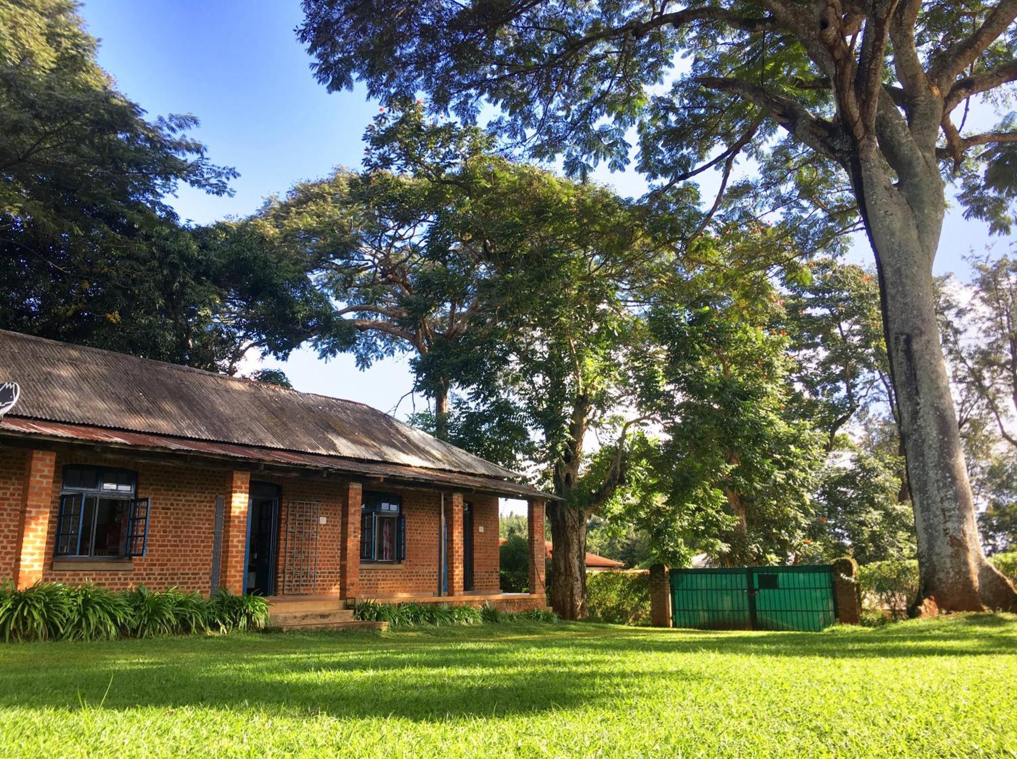 Africawildtruck Eco Camp & Lodge Mulanje ภายนอก รูปภาพ